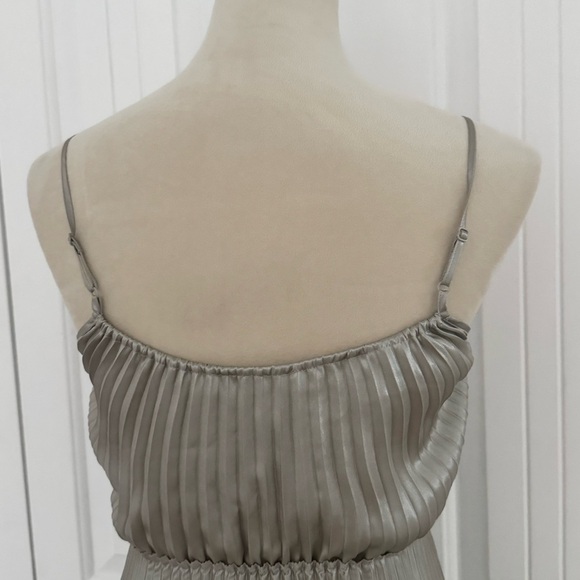 NWOT Allsaints Silvi Metalic Cream Champagne Plated Dress Size XS - Picture 10 of 17